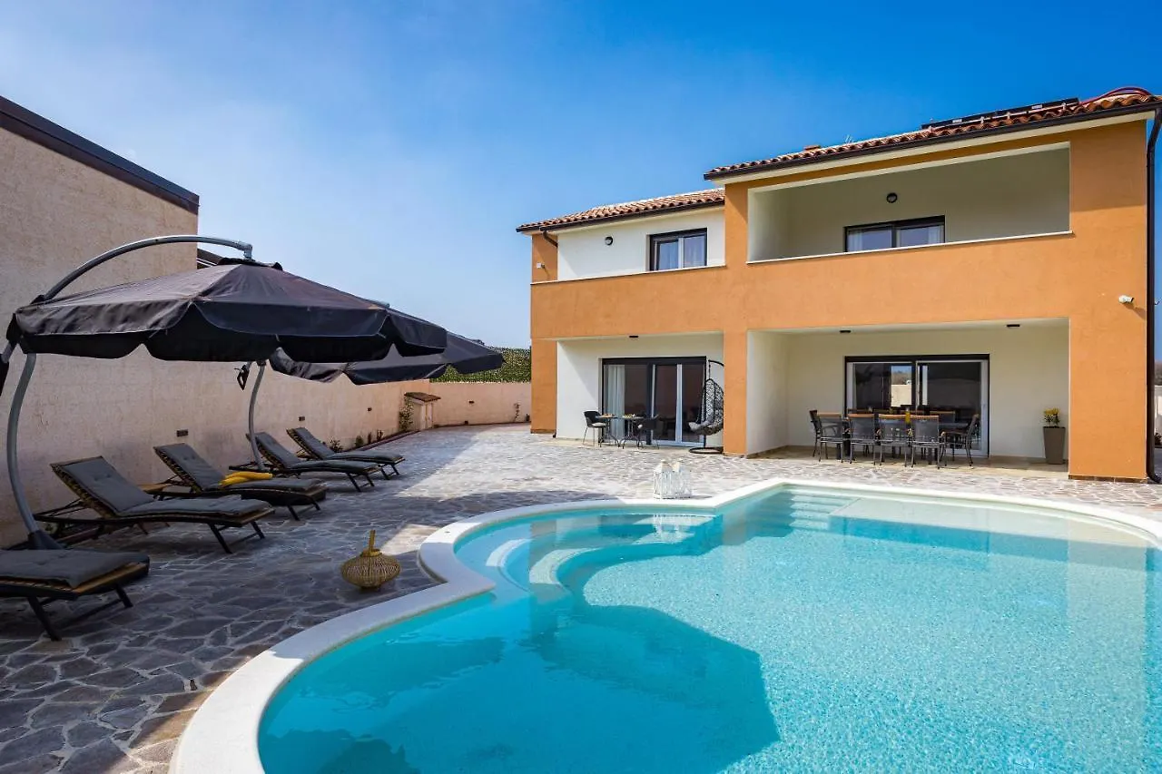 Villa Nur Pula Croatia